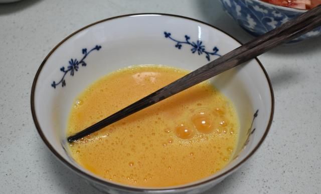 步骤|女儿三天两头就要吃这道菜,分量和步骤很关键,一大碗吃个精光