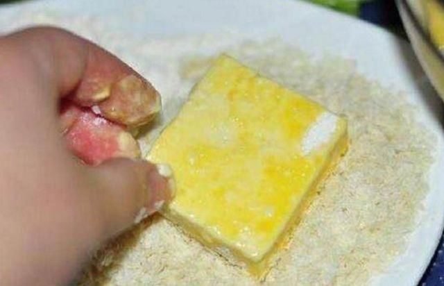  小孩|拿豆腐这样做，适合小孩、老人吃，而且特有营养