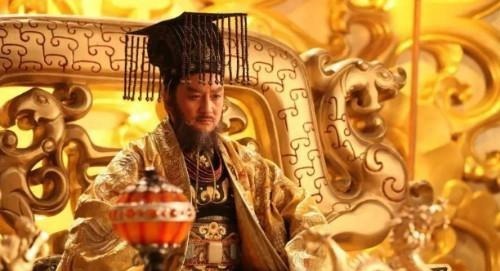 角身|婴儿天生异象，头有龙角身有龙鳞，长大后成为一代开国皇帝