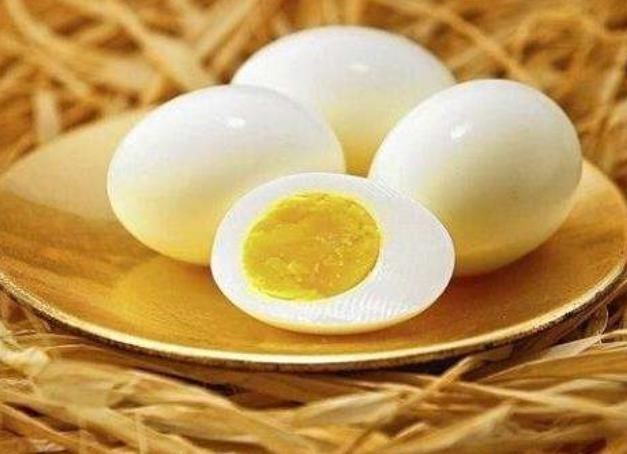  鸡蛋|古代人丧葬，为何要往墓中放鸡蛋？有两个原因，让考古专家很头疼