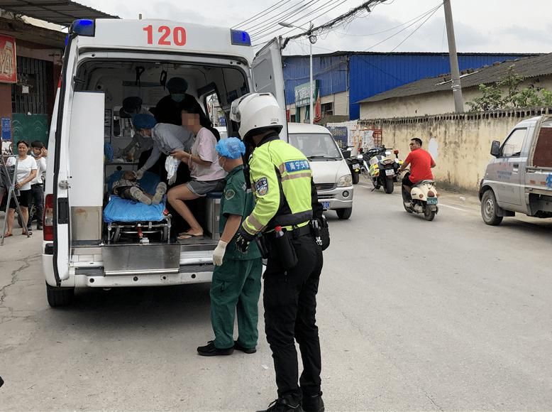  车辆驾驶人|警医联动，就是快！