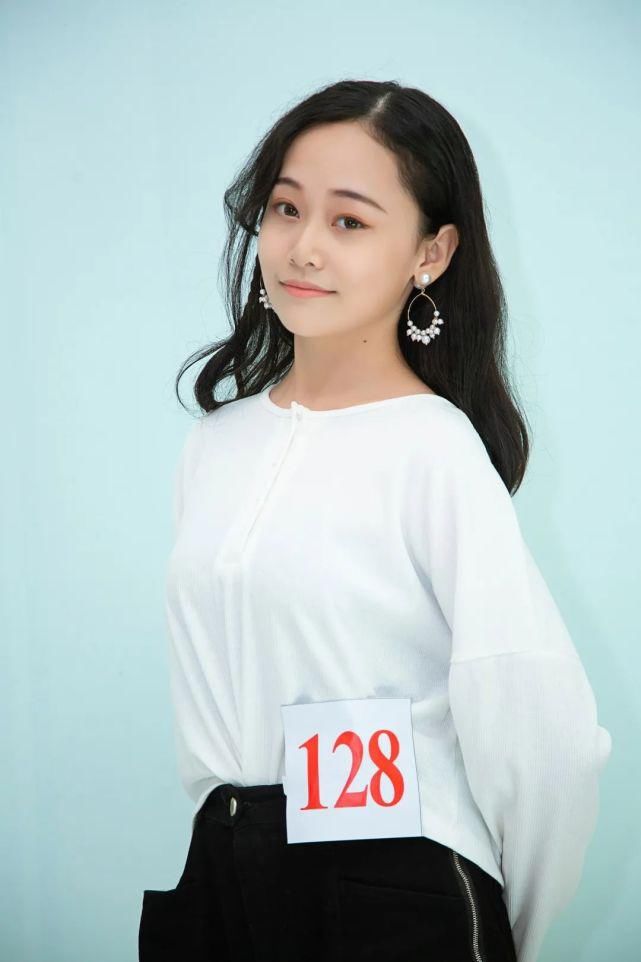  重庆|80位重庆小姐复赛选手齐亮相，小姐姐邀你投票喽！