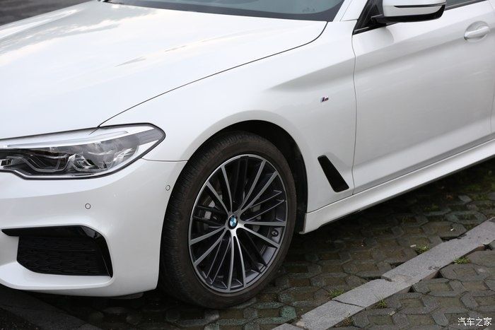 巅峰|宝马530Li尊享运动,宝马5系提车1周年纪念及1年用车体验