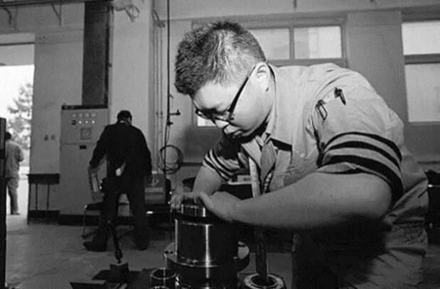 技校|他660分考上北大,却转学去读技校,9年后的今天现状如何?