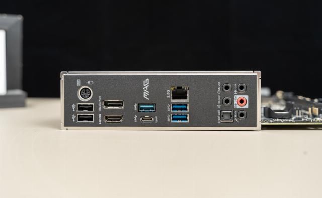 尤为|综合实力出众,供电尤为出彩、微星B460M迫击炮主板 深度评测