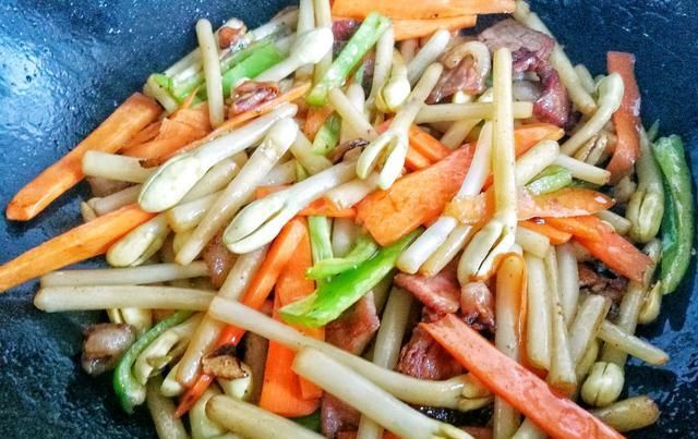  买不到|这种食材是天然的“长寿菜”，一般买不到，8月遇到别错过