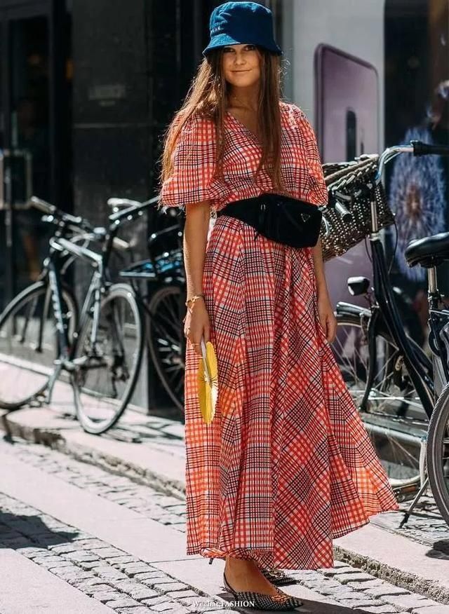 裙子|早秋最美的5条裙子，可以安排了