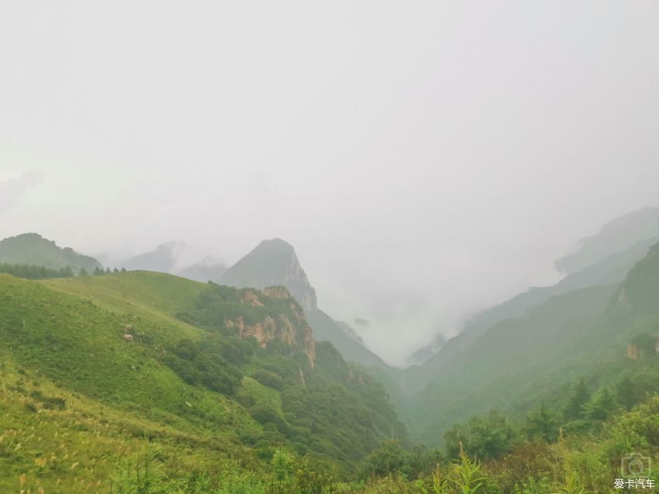  游览|游览祖国大好河山，徒步穿越北驼梁。