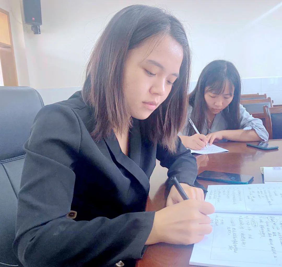 教师|与名师同行 做幸福教师