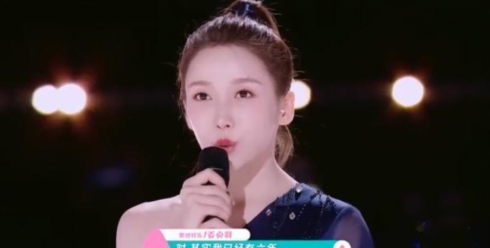 徐艺洋|姜贞羽因伤暂退舞台,林君怡和徐艺洋得利?