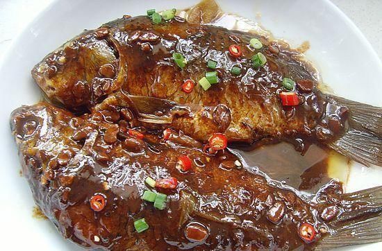  美食|热推美食：简易肉松小贝，黄骨鱼豆腐汤，酱焖鲫鱼