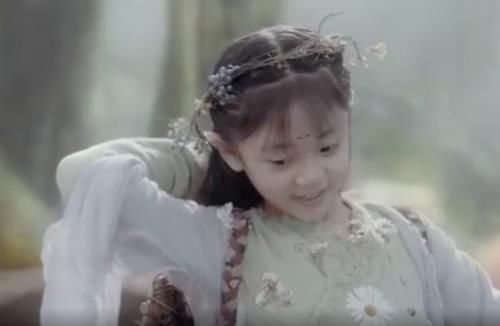  中扮演|《放开我北鼻》的“神仙选娃”，四年后都成小童星，李尖尖姜小树小卷