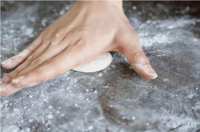  烫面面团|和面用热水还是冷水？超实用的干货帖，学做中式面点，成功一大半