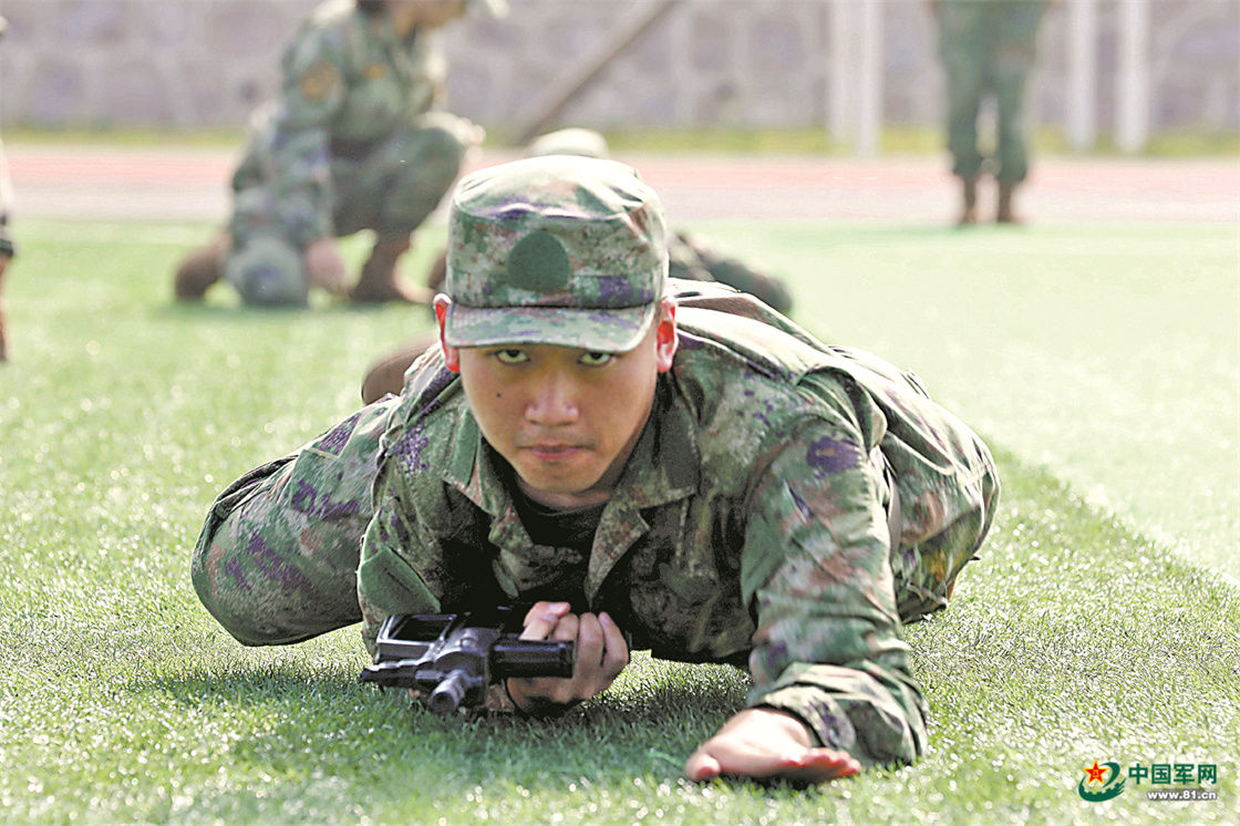 选择“二次入伍”的他们：再次穿上军装，遇见更好的自己