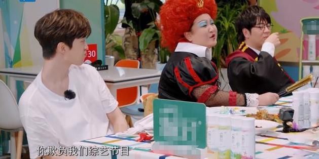  睡醒|玩游戏作弊，连喝水都作假，郑爽太敷衍遭杨迪怒怼：认真点