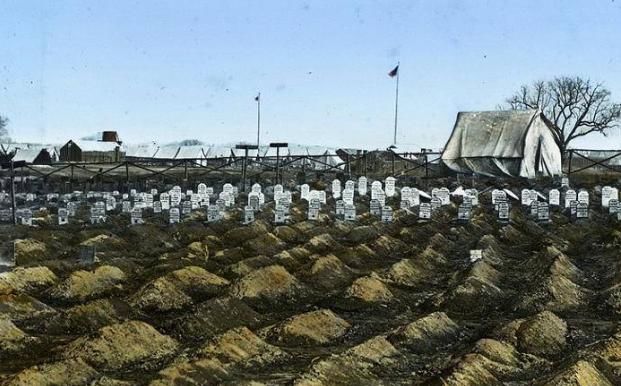 打成|南北战争是场屠杀：南军士兵躲进民居，结果整栋楼被打成筛子！