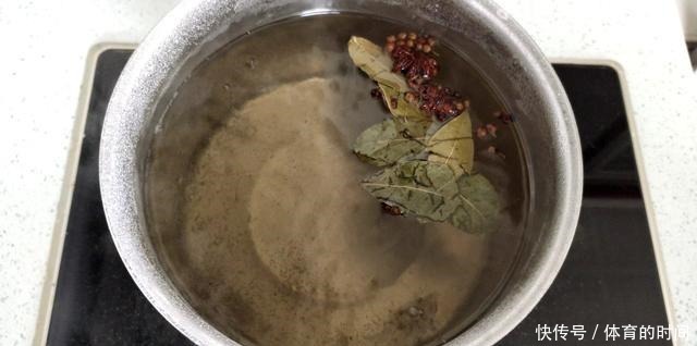 流油|咸鸭蛋这样腌制,个个流油,又香又沙,做蛋黄酥和蛋黄月饼必备