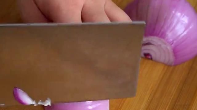  分钟|教你做懒人馅饼，5分钟搞定，皮薄馅大，凉了也不硬