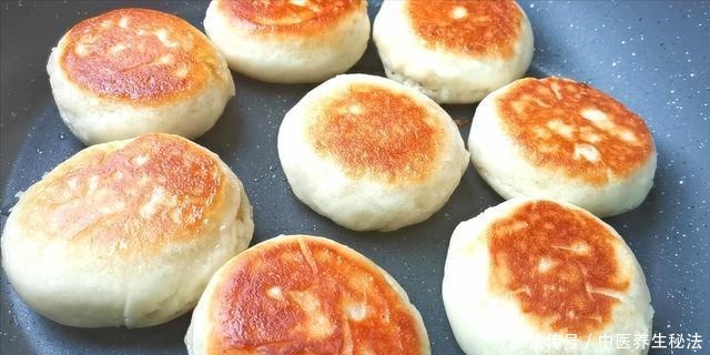 天天|想吃饼不用买,教你糯米饼做法,外酥里糯,孩子天天吃不够