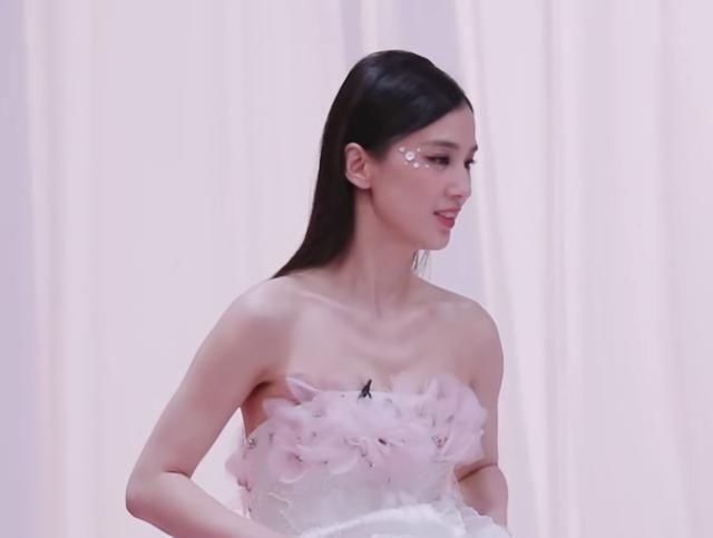 黄圣依|被误会的豪门阔太黄圣依,真实的婚姻生活竟然是这样