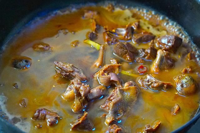  高考|花了80块钱买两只鸽子，给高考的闺女做了这菜，营养美味又解馋