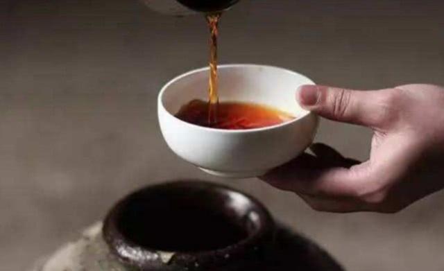 着最悠久|民国时期的“国酒”,上等阶层的人都喝,现在却被茅台取代