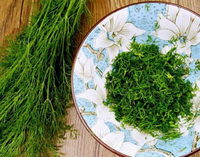 食材|湿气最怕这菜,一周吃3次,清爽美味,湿气不见了,体重瘦回2位数