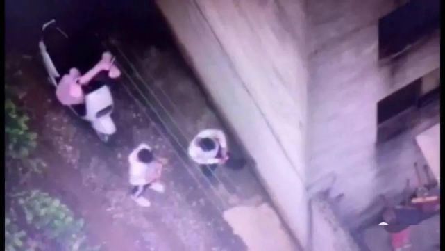 无人机|雁山男子在一废弃砖厂内贩卖毒品！无人机全程曝光！