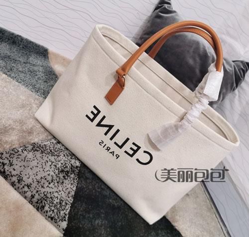  搭配|今年火爆时尚圈的思琳帆布tote包 都为你整理好了