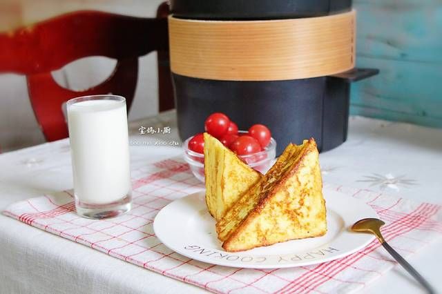  吐司|令孩子着迷的早餐，水果馅、蛋奶皮，不放糖自然香甜，3分钟搞定