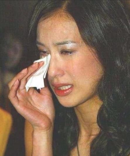  获奖|那一年，26岁的周星驰第一次获奖，也开始没有朋友