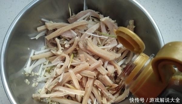 少许|一种肉,天越热越该吃!比羊肉便宜,比鱼肉营养,拌一拌,一个字香