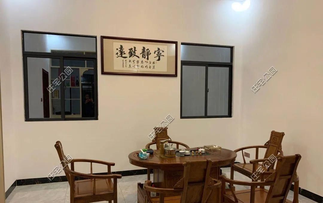 小伙|晒家丨广东这位95后小伙, 花75万为爷爷奶奶建房养老, 孝心太难得