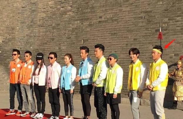  郑恺|为什么许多女生看完《奔跑吧》后，越来越喜欢郑恺了？