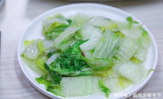  妈妈|舅舅一家来做客，妈妈做了10道菜招待，大伙吃了都说好