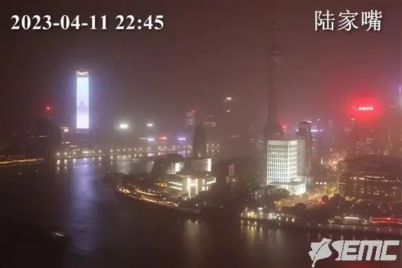 上海人注意：本该离开的浮尘又不走了，“罪魁祸首”是它！“吃土”状态将持续到…