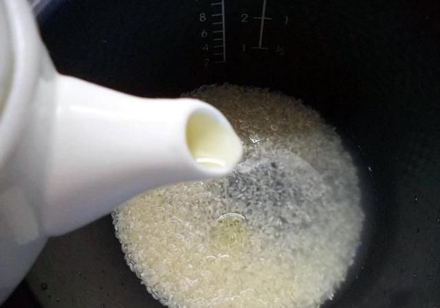  黏稠|煮粥时，牢记这“六大窍门”，粥黏稠顺滑口感好，不比粥铺味道差