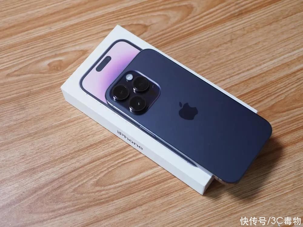 暴降1500元，iPhone14Pro彻底沦为小米价，雷军的担忧来了