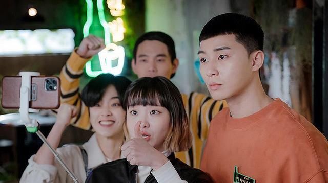  收视率|韩剧收视率榜单出炉, 没想到《夫妻的世界》《爱的迫降》都敌不过第一名的人气!