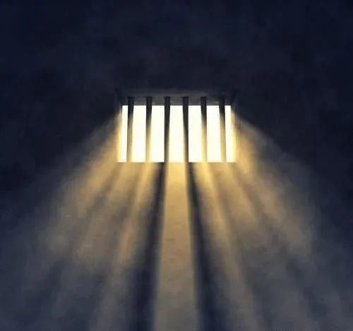 民警|利刃行动丨朝发夕破，夕发朝破！蜀黍打击违法犯罪不打烊！