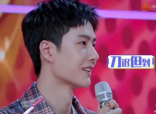  赵丽颖|赵丽颖被问参加《中餐厅》的原因，第一句被打断，赵小刀被补刀了