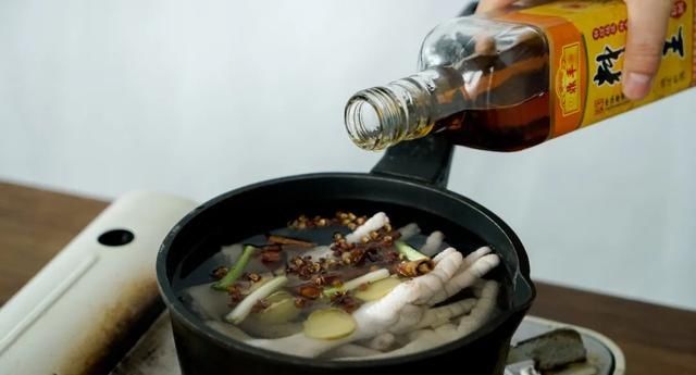  适量|大热天怎能少了它！酸辣开胃，好吃到手指嘬个遍