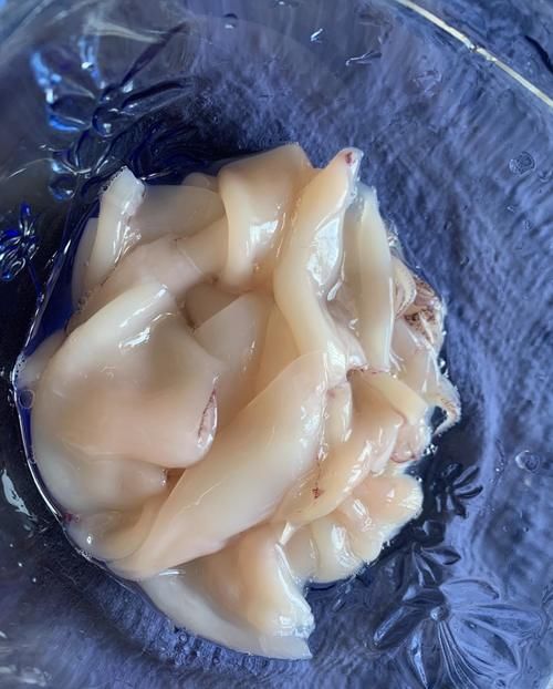 冲洗干净|入秋后,少吃猪肉多吃它,仅18块钱一斤,人人都吃得起,比肉还香