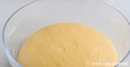  好吃|女儿不吃早餐，换个做法，出锅连吃3个，比馒头好吃，比油条健康