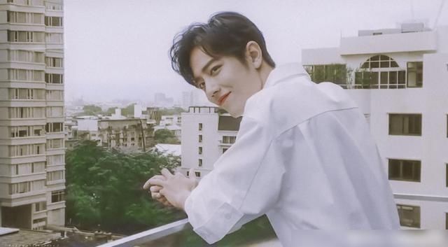  再度|肖战再度登央视，销量惊人，打脸黑粉