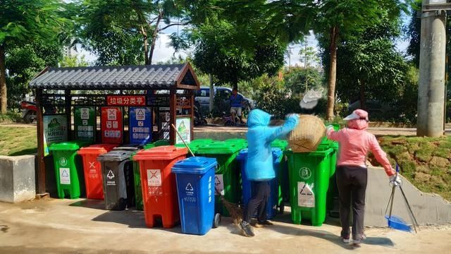  地方|出手了！南宁这个地方的“僵尸车”被拖走了