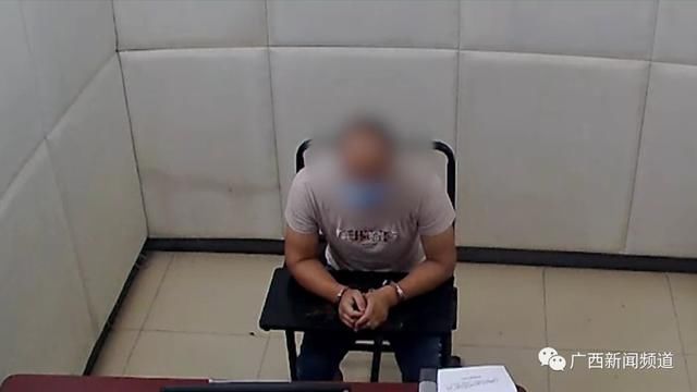 厕所|广西一公园厕所内受害人被捅几十刀，现场留下一枚血掌纹......