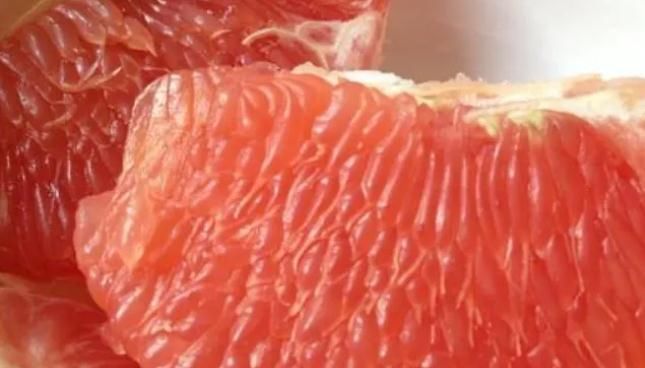  女人|女人月经量少别担心，多食4种食物，补气养血，子宫更健康