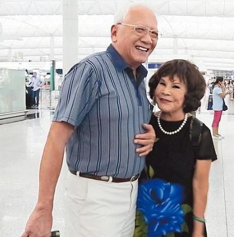  巨资|86岁黄夏蕙：生6胎都得不到名分，斥巨资办生前葬礼今越整越丑