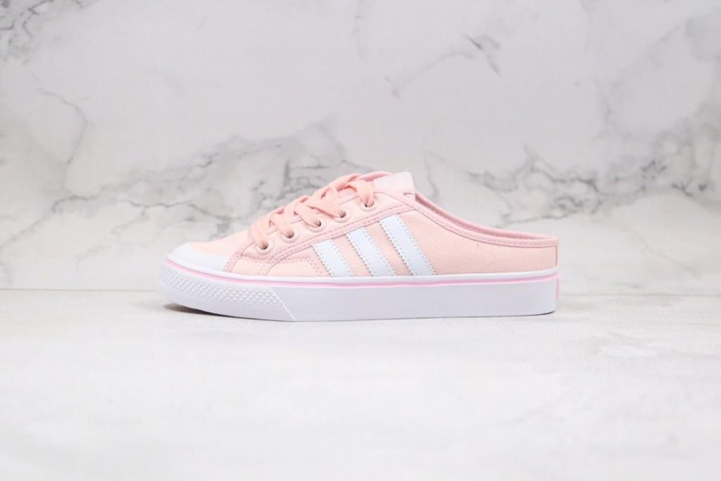 三叶草|适合夏季的单品，阿迪达斯三叶草Nizza，不一样的帆布鞋